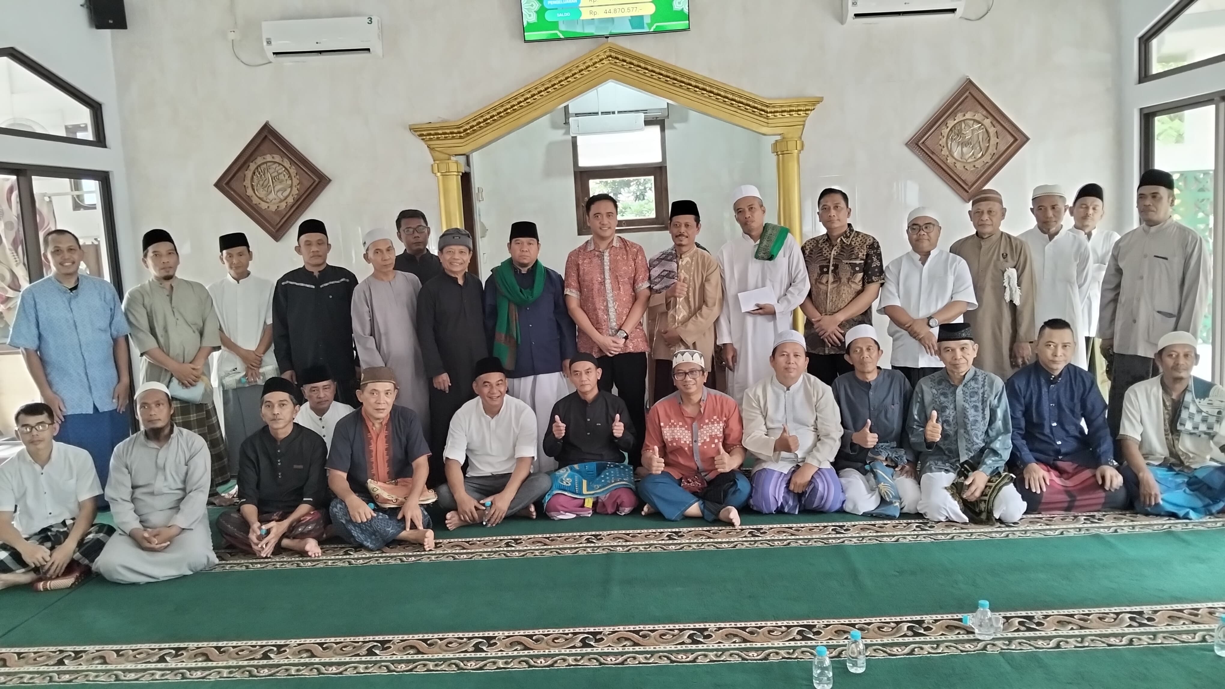 Kajari Kabupaten Tangerang hadir memberikan dukungan Renovasi dan Pembangunan Masjid At Ta'awun